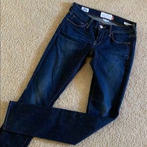 Lucky 0/25 skinny jeans. EUC. Low rise.
